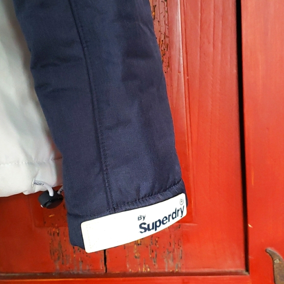 Jacket - Picture 4 of 4